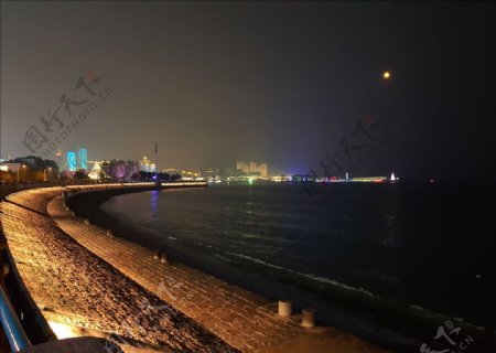 青岛海岸夜景
