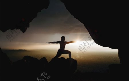 山顶女性瑜伽
