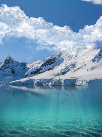 冰山湖泊天空唯美空旷合成图片背景
