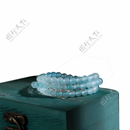 蓝色盒子珍珠手链元素