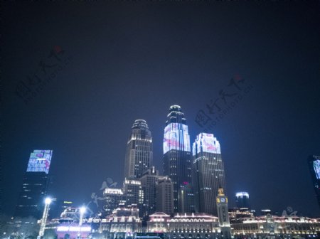 城市写字楼夜景高清图片