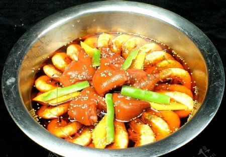 红油大虾煮猪蹄
