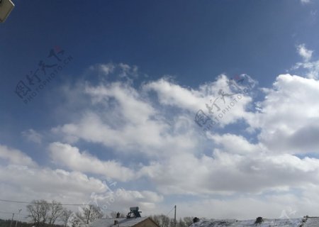 雪后的蓝天