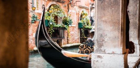 威尼斯水乡小船