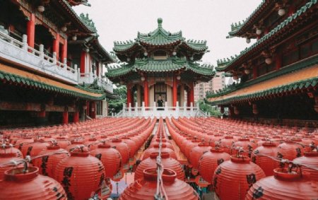 中国风建筑宫殿灯笼