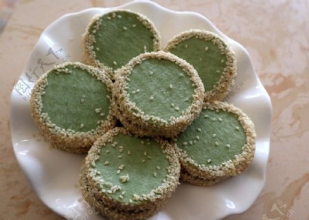 芝麻绿茶饼