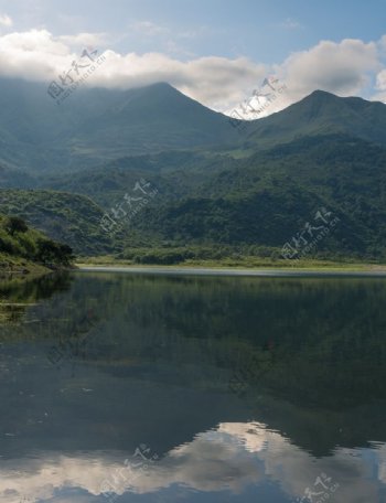 山脉河流