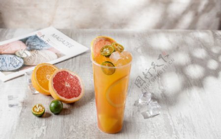 金桔西柚橙子饮品图片