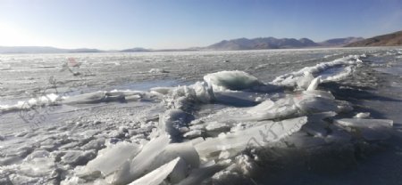 高山湖泊冰川风景图片