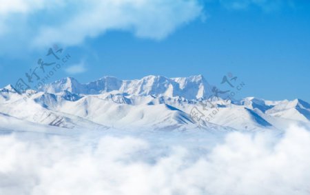 雪山云雾旅游背景海报素材图片