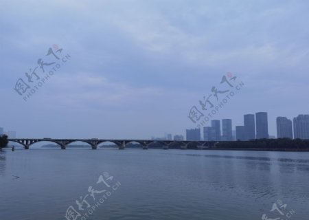 橘子洲大桥图片