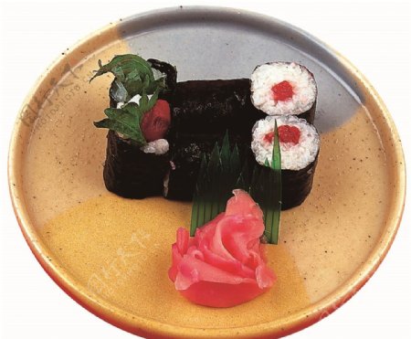 叶梅肉卷寿司图片
