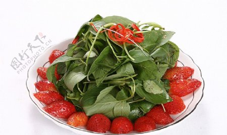 鲁菜山东菜草莓拌荆芥图片