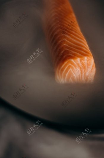 三文鱼图片